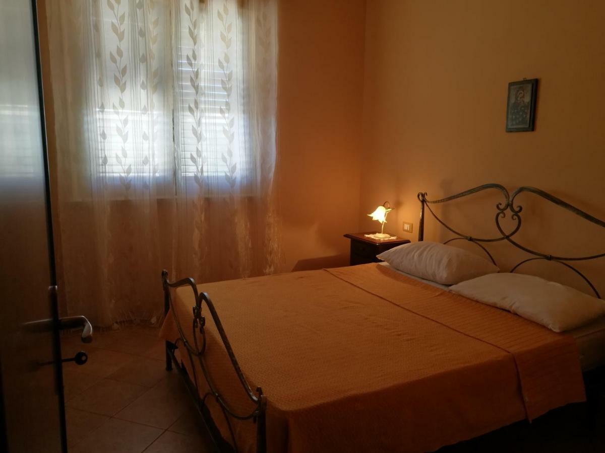 La Villa Dei Girasoli Custonaci Bagian luar foto